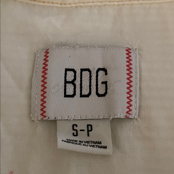 Urban Outfitters BDG Rodney Corduroy Button Down Shirt - Picture 2 of 11